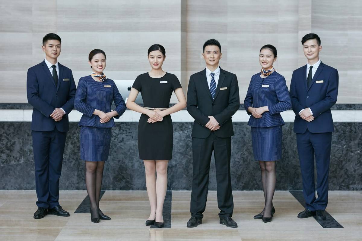 領(lǐng)悅服務(wù) 以未來之眼，雕琢當(dāng)下體驗(yàn)——專業(yè)物業(yè)與禮儀服務(wù)的融合之道